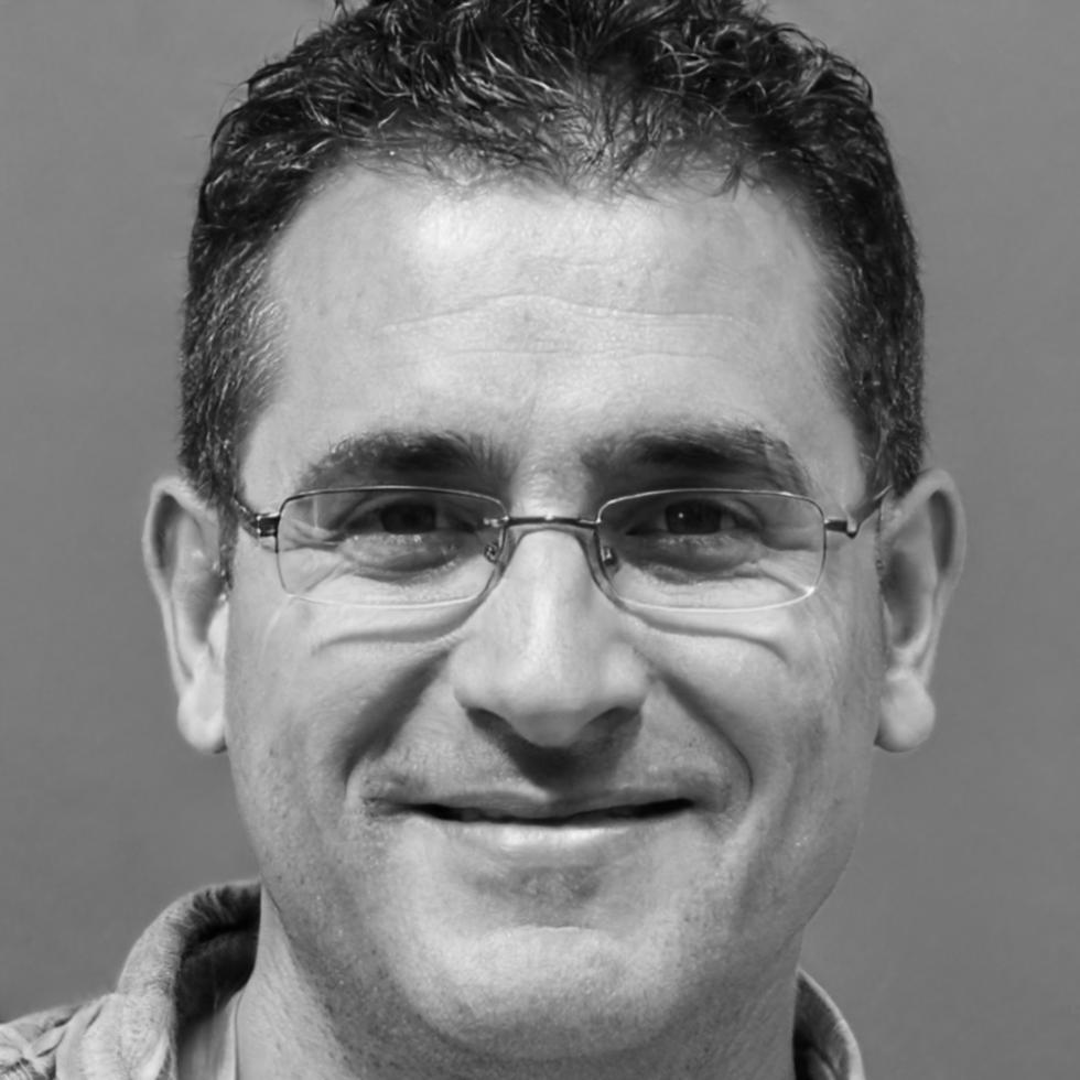 Retrato profesional de Iñaki Zabala